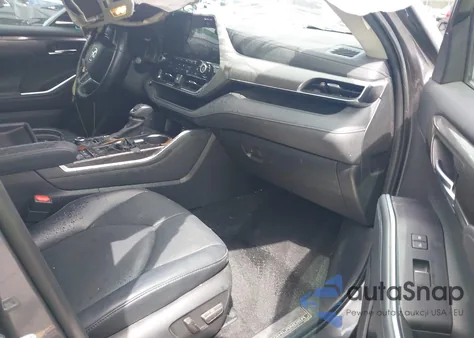 2022 Toyota Highlander Platinum из США, поврежденный, VIN 5TDFZRBH7NS172392